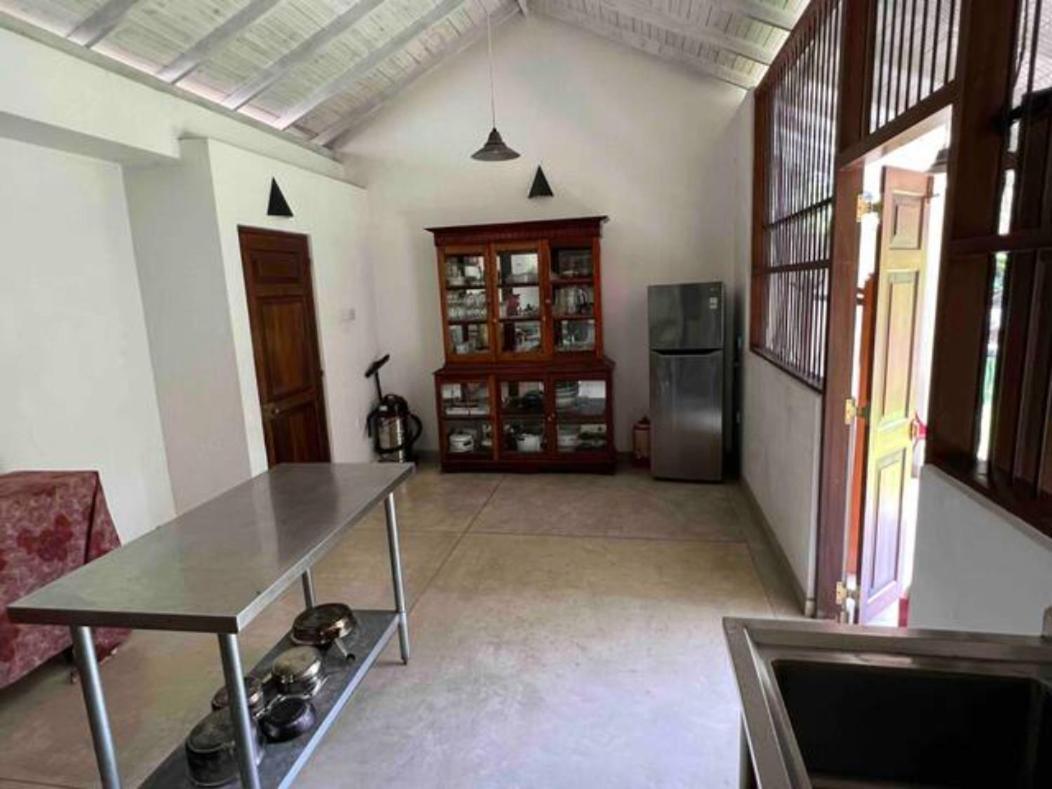 Wattala Villa- The Guardian Bungalow Exteriör bild
